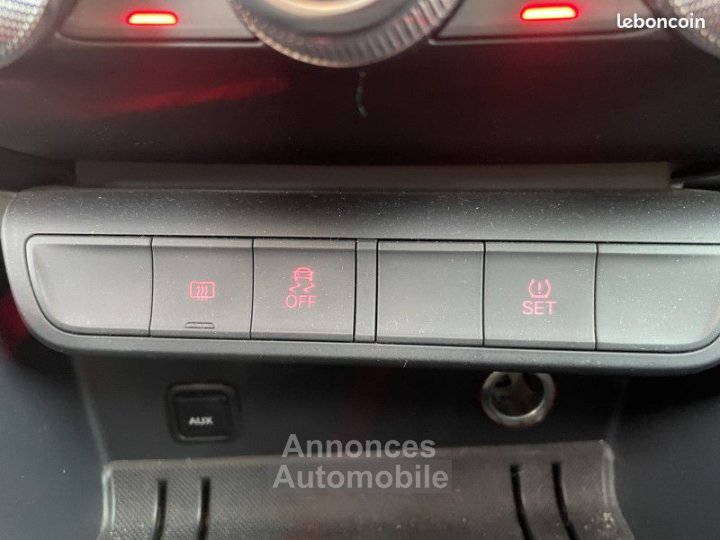 Audi A1 Sportback 16 TDI 90CH FAP S LINE 5 PLACES - 32