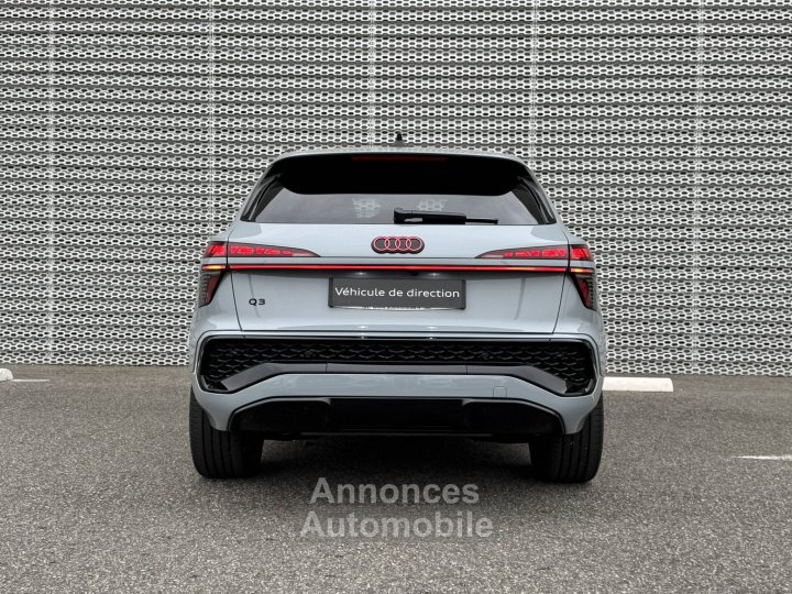 Audi Q3 HYBRIDE e-hybrid 272 ch S tronic 6 Design - 5