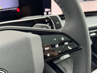 Audi Q3 HYBRIDE e-hybrid 272 ch S tronic 6 Design   - 41