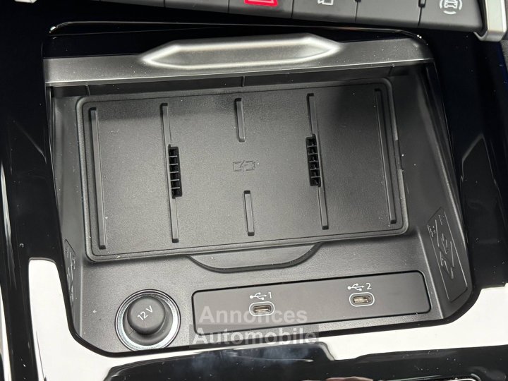 Audi Q3 HYBRIDE e-hybrid 272 ch S tronic 6 Design - 46