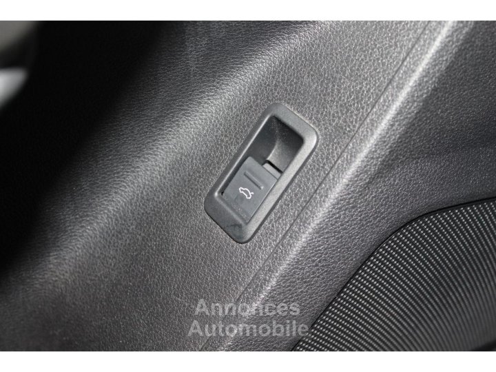 Audi Q3 Sportback S-line 35 TDI 150ch - Gris Daytona - 24