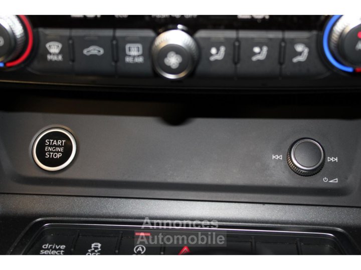 Audi Q3 Sportback S-line 35 TDI 150ch - Gris Daytona - 32