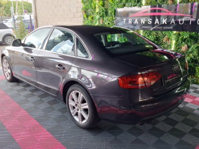 Audi A4 BERLINE 20l TDI 143 ch ~ Aide au Stationnement ~ R&eacute;gulateur de Vitesse ~ GPS ~ Clim auto   - 4
