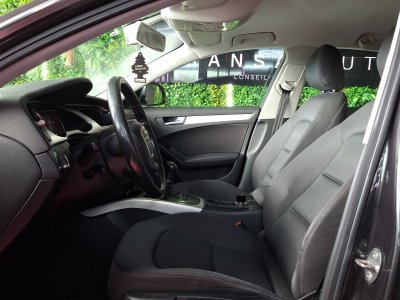 Audi A4 BERLINE 20l TDI 143 ch ~ Aide au Stationnement ~ R&eacute;gulateur de Vitesse ~ GPS ~ Clim auto   - 9