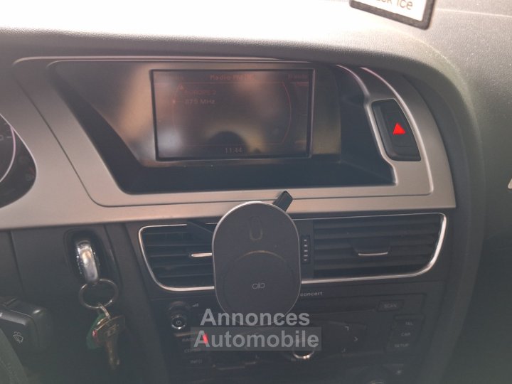 Audi A4 BERLINE 20l TDI 143 ch ~ Aide au Stationnement ~ R&eacute;gulateur de Vitesse ~ GPS ~ Clim auto - 15