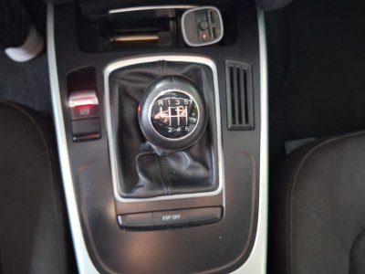 Audi A4 BERLINE 20l TDI 143 ch ~ Aide au Stationnement ~ R&eacute;gulateur de Vitesse ~ GPS ~ Clim auto   - 17