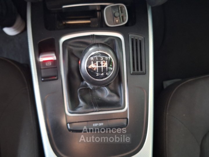 Audi A4 BERLINE 20l TDI 143 ch ~ Aide au Stationnement ~ R&eacute;gulateur de Vitesse ~ GPS ~ Clim auto - 17