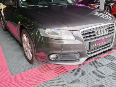 Audi A4 BERLINE 20l TDI 143 ch ~ Aide au Stationnement ~ R&eacute;gulateur de Vitesse ~ GPS ~ Clim auto   - 32