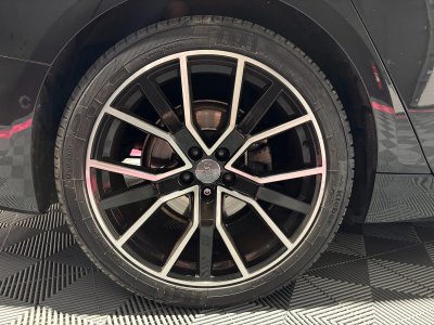 Audi A6 AVANT 40 TDI 204 ch S tronic 7 Avus - parfait état - suivi complet - pneumatiques neufs - 48