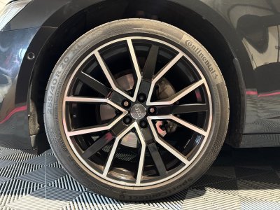 Audi A6 AVANT 40 TDI 204 ch S tronic 7 Avus - parfait état - suivi complet - pneumatiques neufs - 50