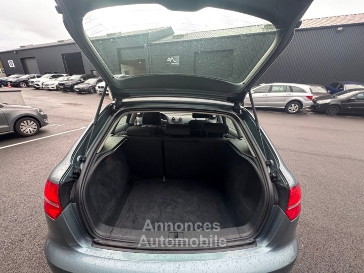 Audi A3 II 20 TDI 140ch DPF Start/Stop Ambiente S tronic 6 - 18