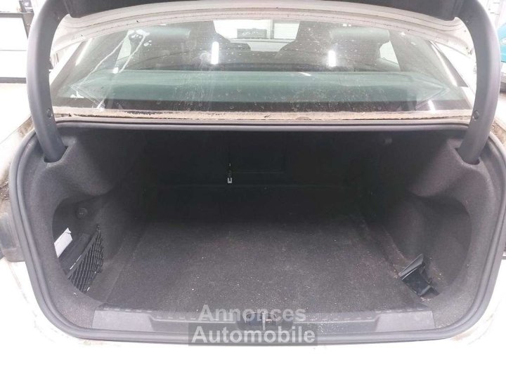 Audi A3 35TFSi Sedan SLine STronic LED-CUIR-NAVI-CAMERA - 7