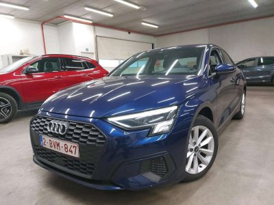 Audi A3 30TFSI Sedan Stronic - 2