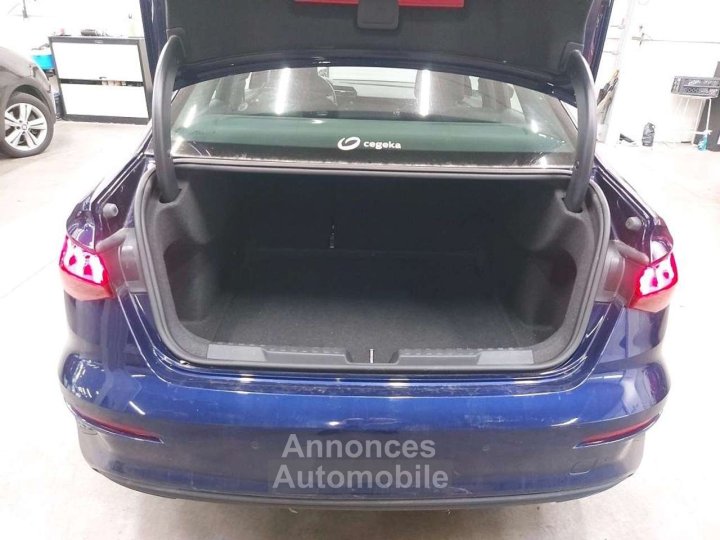 Audi A3 30TFSI Sedan Stronic - 7