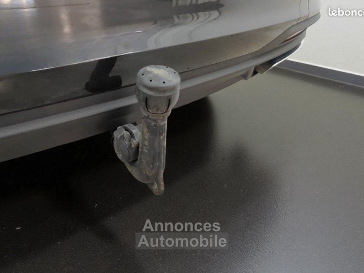 Audi A4 V (3) AVANT 30 TDI BUSINESS LINE S TRONIC TOIT OUVRANT PANORAMIQUE - 5