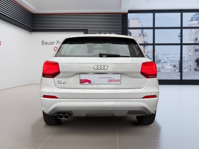 Audi Q2 35 TFSI COD 150 S tronic 7 Sport - 4