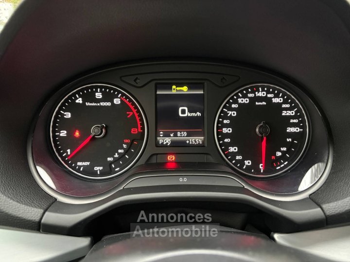 Audi Q2 35 TFSI COD 150 S tronic 7 Sport - 16