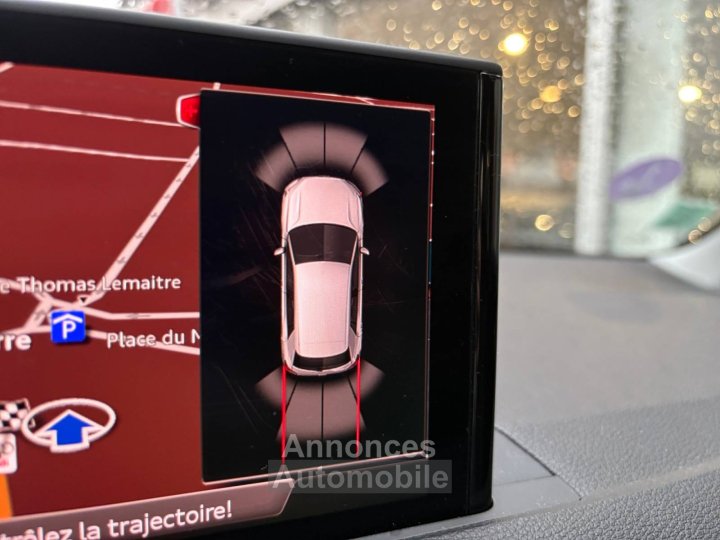 Audi Q2 35 TFSI COD 150 S tronic 7 Sport - 23