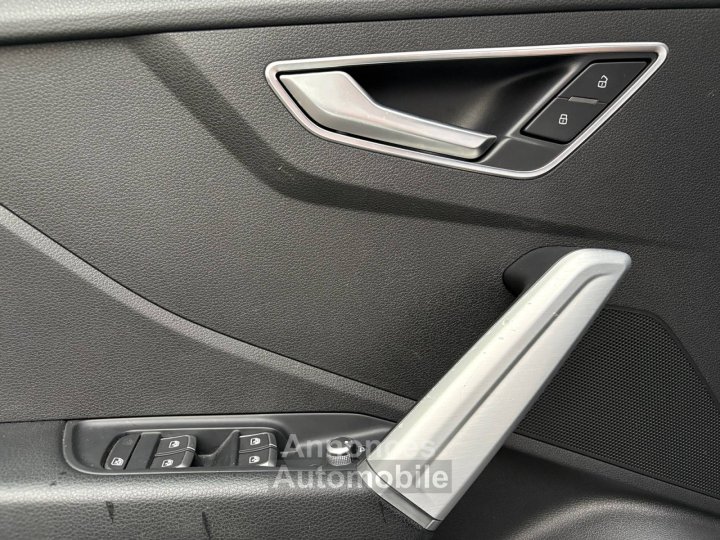 Audi Q2 35 TFSI COD 150 S tronic 7 Sport - 24