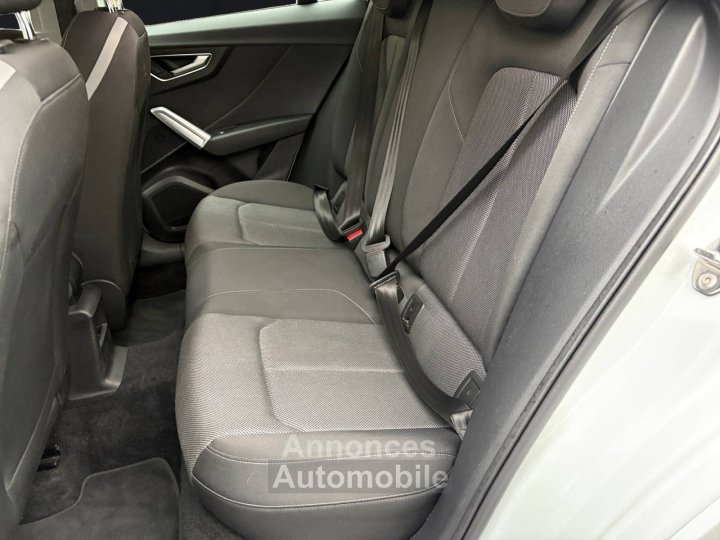 Audi Q2 35 TFSI COD 150 S tronic 7 Sport - 26