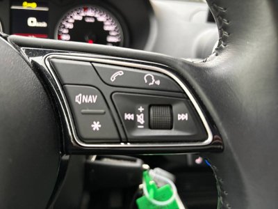 Audi Q2 35 TFSI COD 150 S tronic 7 Sport - 33