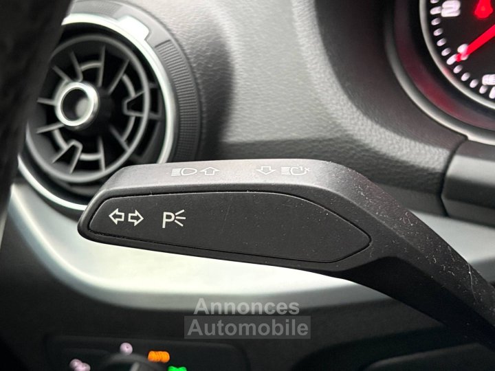 Audi Q2 35 TFSI COD 150 S tronic 7 Sport - 35