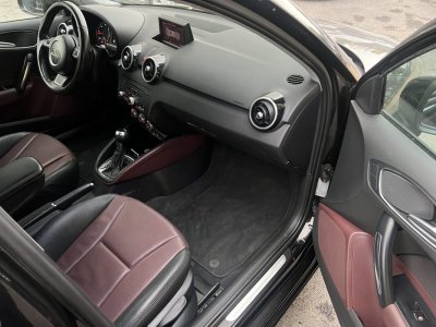 Audi A1 Sportback AMBITION LUXE 16 TDI 90 Cv 1ERE MAIN / BOITE AUTOMATIQUE 5 PORTES - GARANTIE 1 AN - 8