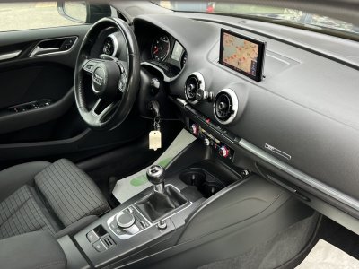 Audi A3 Sportback III PHASE 2 10 TFSI 115 Cv 1ERE MAIN / GPS CRIT AIR 2 5 PORTES - GARANTIE 1 AN - 20