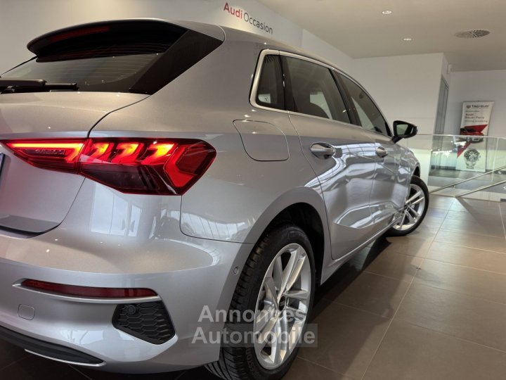 Audi A3 Sportback 40 TFSIe 204 S tronic 6 Business Executive - 8