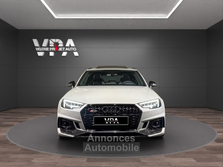 Audi RS4 Avant 29 TFSI Quattro &bull; 451 ch &bull; Toit pano &bull; Cam&eacute;ra 360&deg; &bull; HUD &bull; Si&egrave;ges massage - 2