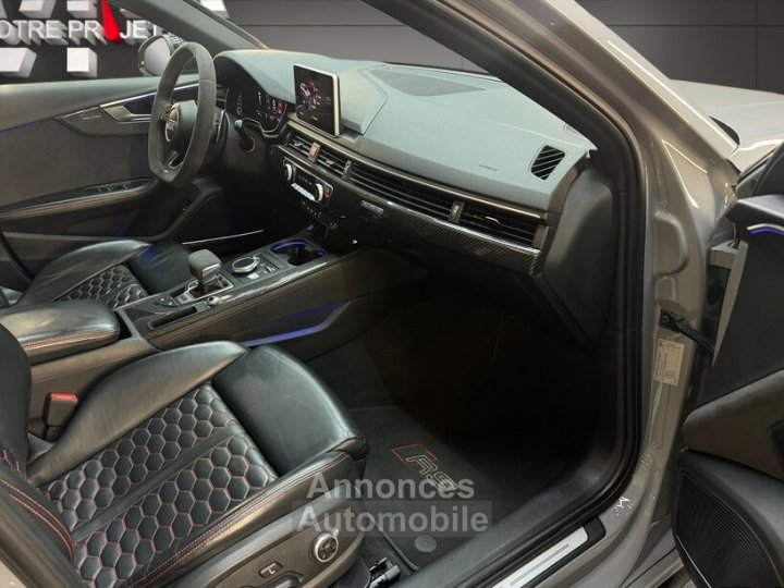 Audi RS4 Avant 29 TFSI Quattro &bull; 451 ch &bull; Toit pano &bull; Cam&eacute;ra 360&deg; &bull; HUD &bull; Si&egrave;ges massage - 11