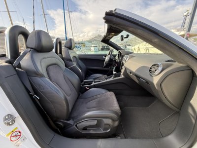 Audi TT Roadster 20 TFSI 211ch Ambition Luxe S tronic 6   - 9