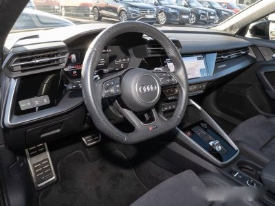 Audi RS3 Sportback qu Tempo Pano LED Clim   - 4
