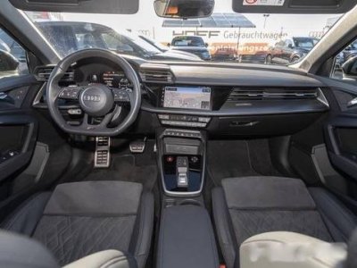 Audi RS3 Sportback qu Tempo Pano LED Clim   - 6
