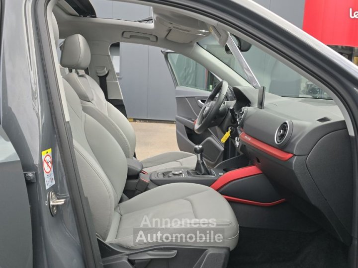 Audi Q2 30 TFSI 116 BVM6 Midnight Series - 15