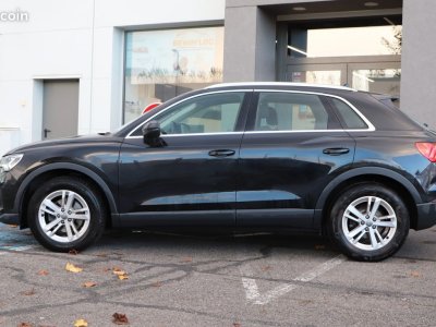 Audi Q3 20 35 tdi 150ch business line s-tronic bva virtual cockpit entretiens   - 12