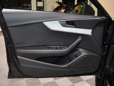 Audi A4 Avant Business 35 TDI 163 Tiptronic 7 GPS Hayon Cuir Virtual Pr&eacute; Sense Efficience TO JA 18   - 9