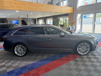 Audi A4 Avant S-Line 40 TDI 190 GPS BVA Virtual TO Cam&eacute;ra Attelage Cuir Alcantara pr&eacute; sense regulateur Clim tri LED Hayon Car Play JA 19   - 10