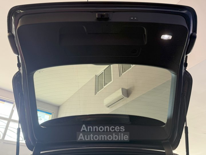 Audi A4 Avant S-Line 40 TDI 190 GPS BVA Virtual TO Cam&eacute;ra Attelage Cuir Alcantara pr&eacute; sense regulateur Clim tri LED Hayon Car Play JA 19 - 28