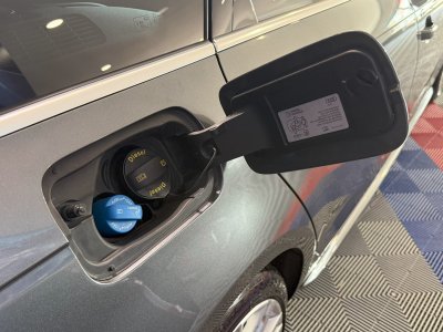 Audi A4 Avant S-Line 40 TDI 190 GPS BVA Virtual TO Cam&eacute;ra Attelage Cuir Alcantara pr&eacute; sense regulateur Clim tri LED Hayon Car Play JA 19   - 29