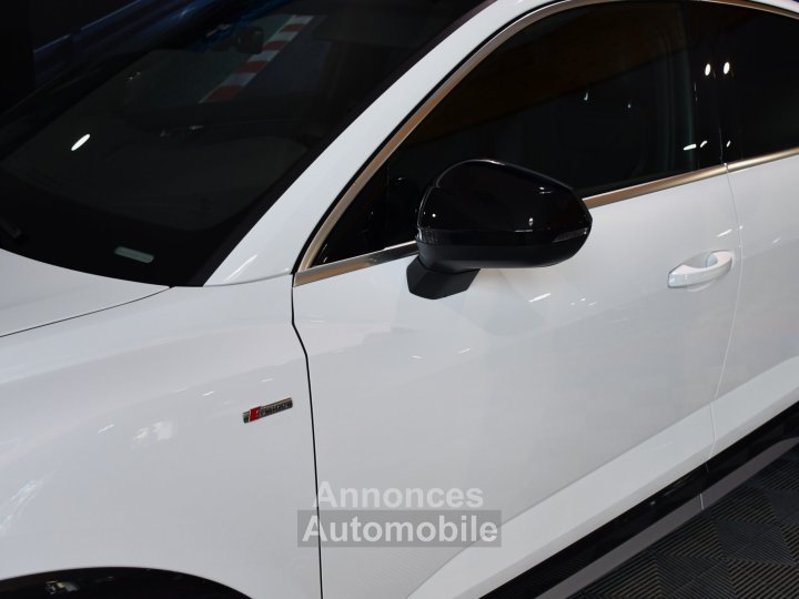 Audi Q3 Sportback S-Line 35 TDI 150 S-Tronic GPS Virtual Hayon Pré Sense Car Play Caméra Lane Efficience JA 19 - 9