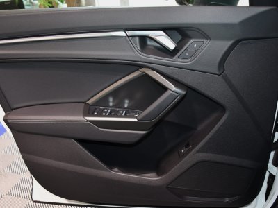 Audi Q3 Sportback S-Line 35 TDI 150 S-Tronic GPS Virtual Hayon Pré Sense Car Play Caméra Lane Efficience JA 19 - 18