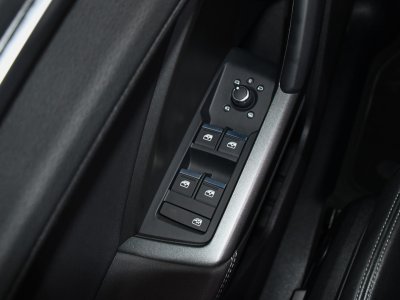 Audi Q3 Sportback S-Line 35 TDI 150 S-Tronic GPS Virtual Hayon Pré Sense Car Play Caméra Lane Efficience JA 19 - 19