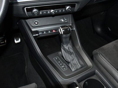 Audi Q3 Sportback S-Line 35 TDI 150 S-Tronic GPS Virtual Hayon Pré Sense Car Play Caméra Lane Efficience JA 19 - 21