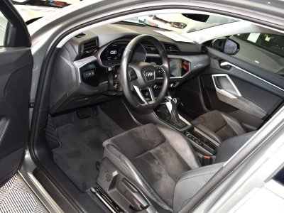 Audi Q3 Sportback S-Line Design Luxe 35 TDI 150 S-Tronic GPS Vebasto Virtuyal Hayon Attelage LED Caméra ACC Pré Sense JA 19   - 10