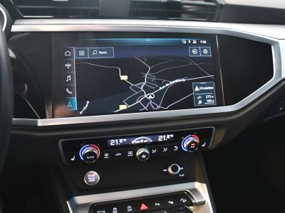 Audi Q3 Sportback S-Line Design Luxe 35 TDI 150 S-Tronic GPS Vebasto Virtuyal Hayon Attelage LED Caméra ACC Pré Sense JA 19   - 24