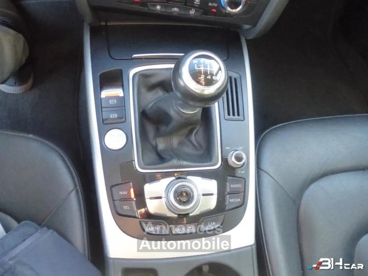 Audi A4 20 TFSI 225ch Ambition Luxe / Pack S-Line - 28