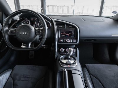 Audi R8 Quattro 52 V10 FSI 525   - 5