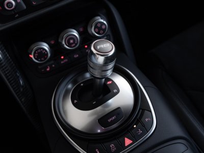 Audi R8 Quattro 52 V10 FSI 525   - 14