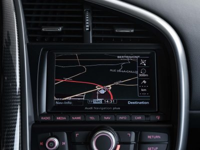 Audi R8 Quattro 52 V10 FSI 525   - 16